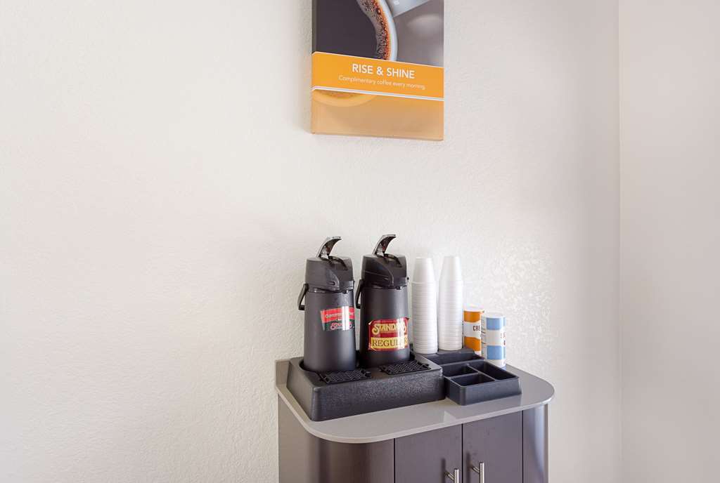 Motel 6-North Palm Springs, CA - North Interior foto