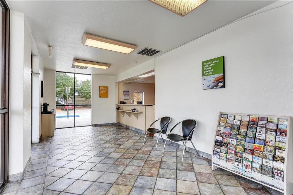 Motel 6-North Palm Springs, CA - North Interior foto