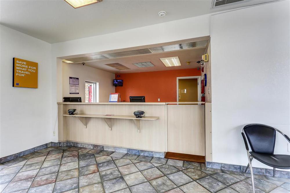 Motel 6-North Palm Springs, CA - North Interior foto