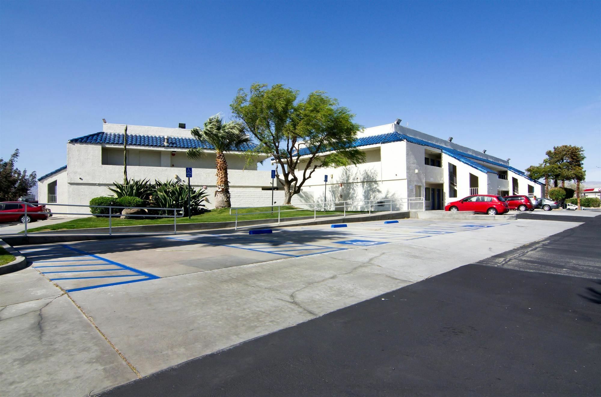 Motel 6-North Palm Springs, CA - North Exterior foto